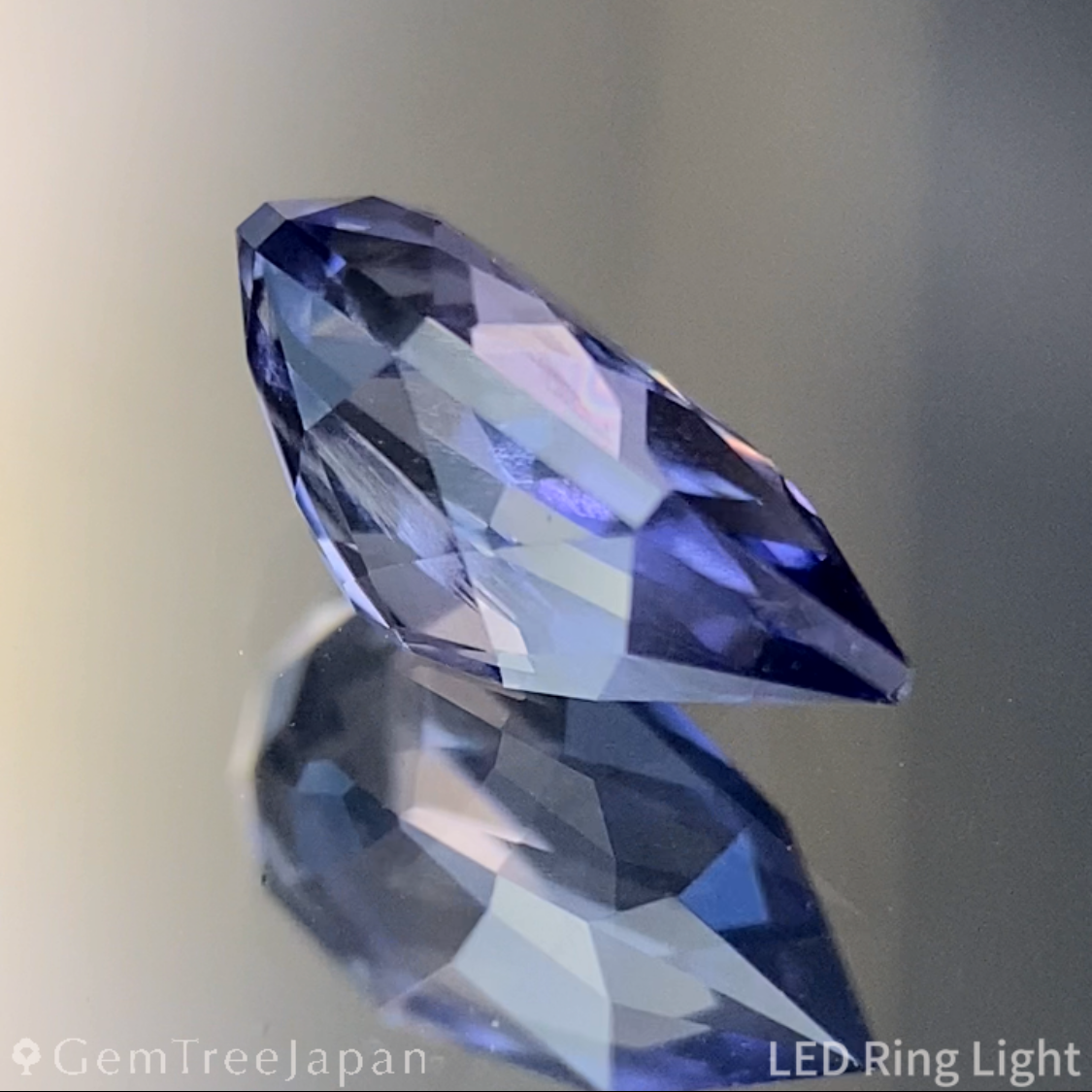 Iolite 0.690ct / Tanzania
