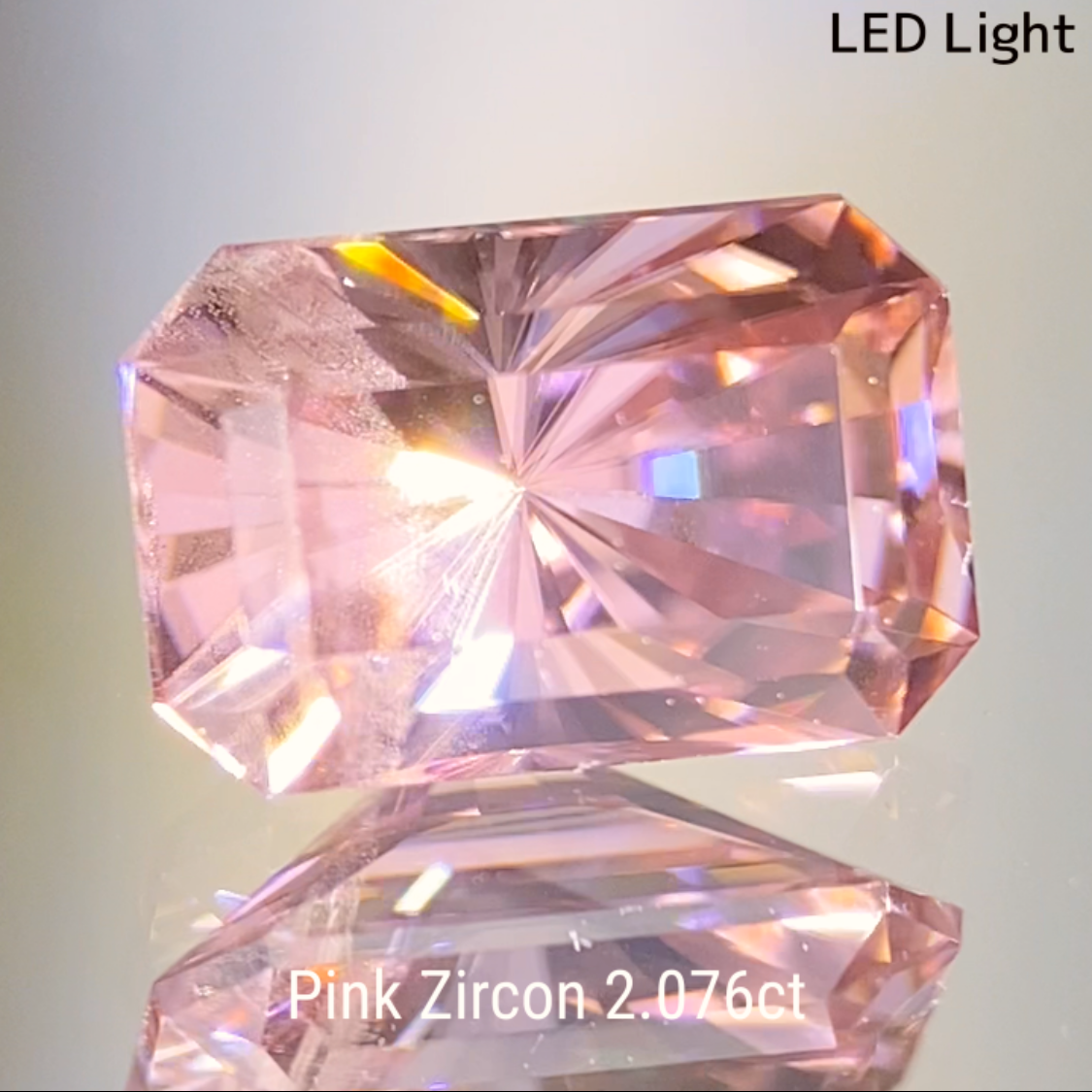 Pink Zircon 2.076ct