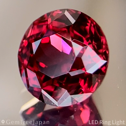 Red Malaya Garnet (Pyralspite) 2.258ct / Tanzania