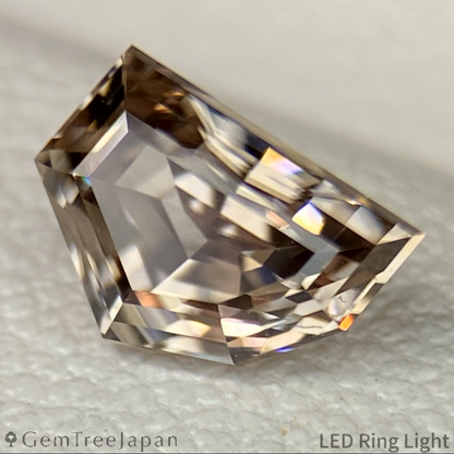 【Trial Price】Brownish White Zircon 1.13ct / Tanzania