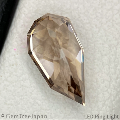 【Flame Frame】Brownish White Zircon 1.49ct / Tanzania