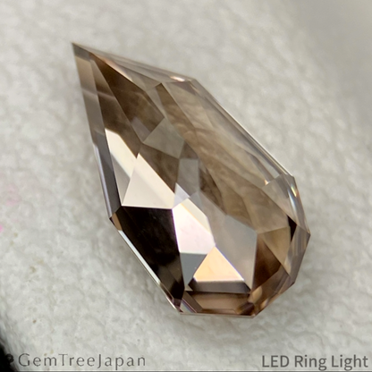 【Flame Frame】Brownish White Zircon 1.49ct / Tanzania