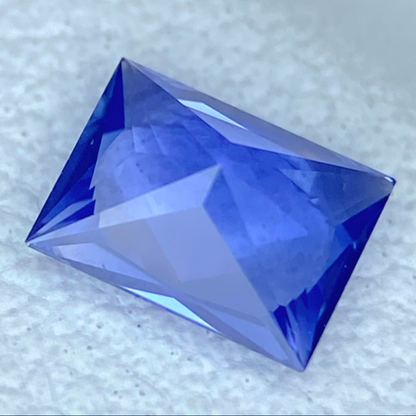 Un-Heat Silky Blue Sapphire 0.42ct / Vietnam