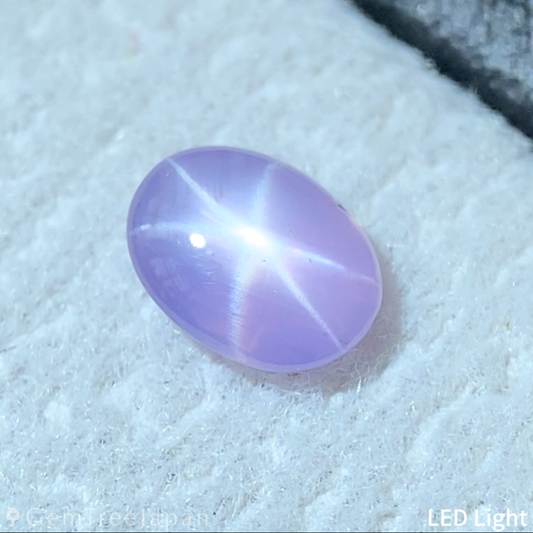 Un-Heat Pinkish Violet Star Sapphire 0.339ct / Vietnam