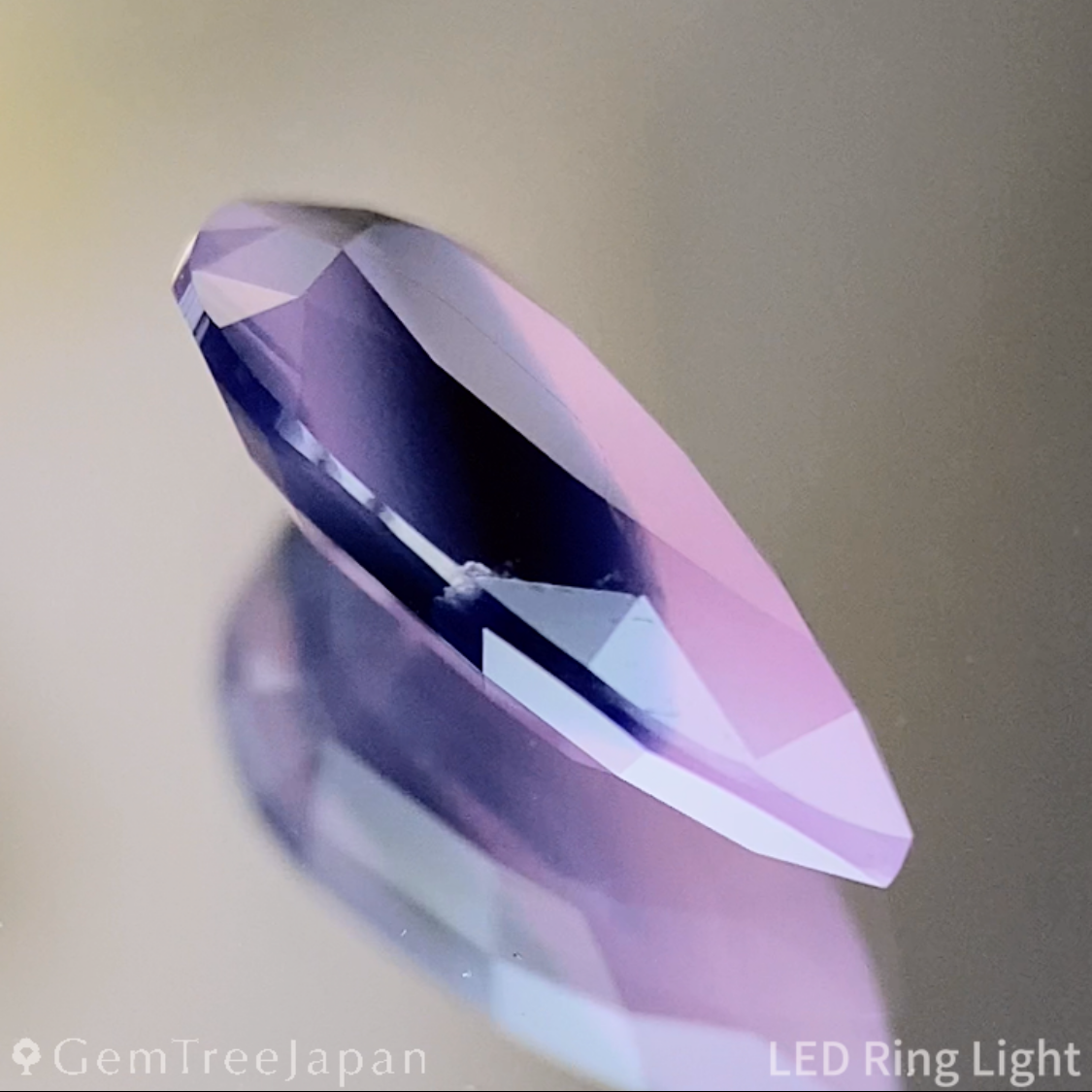 Un-Heat Parti-Color Sapphire 1.283ct / Vietnam