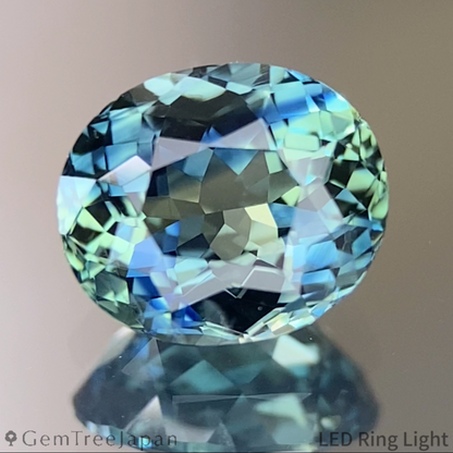 Parti-Color Sapphire 1.375ct / Thailand