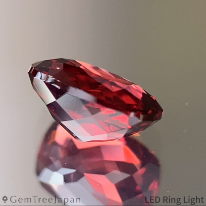 Orangy Red Spinel 0.858ct / Burma