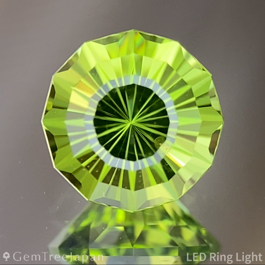 Peridot 1.42ct / Vietnam