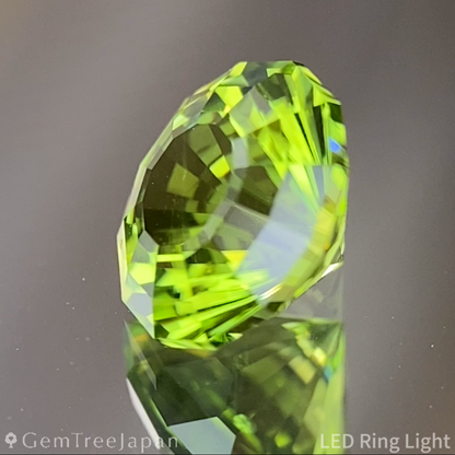 Peridot 1.42ct / Vietnam