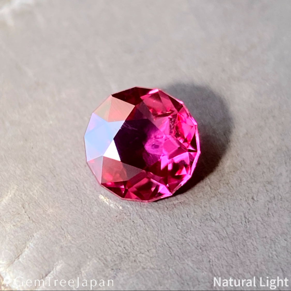 Ruby 0.185ct / Thailand