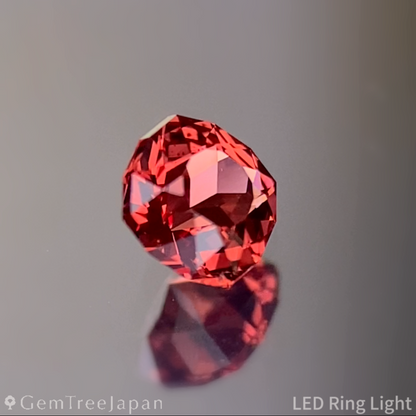 Orange Spinel 0.209ct / Vietnam
