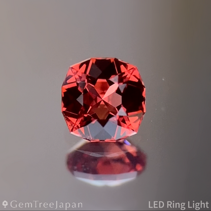 Orange Spinel 0.209ct / Vietnam