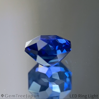 Cornflower Blue Sapphire 0.515ct / Sri Lanka