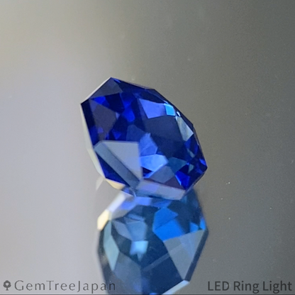 Cornflower Blue Sapphire 0.515ct / Sri Lanka