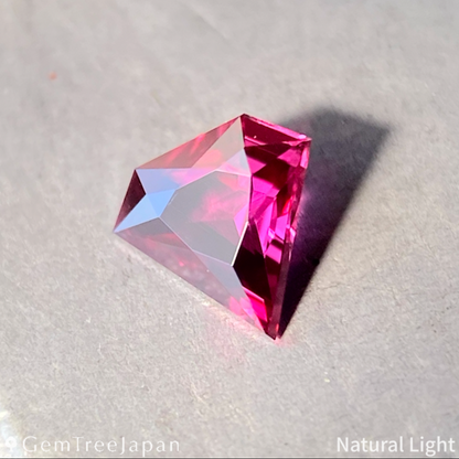 "Gem Shape" Ruby 0.171ct / Thailand