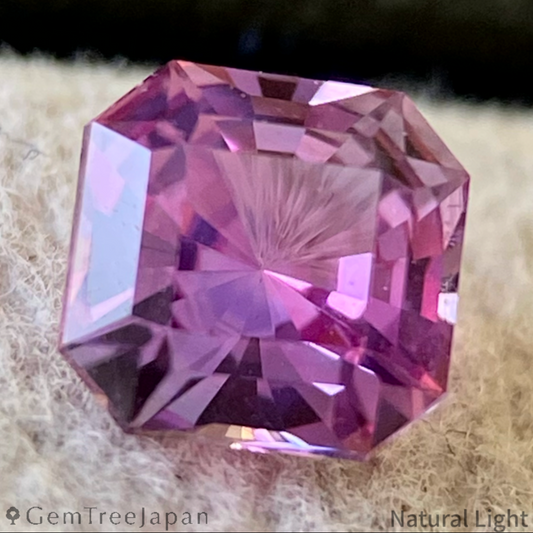 Un-Heat Sapphire 0.510ct / Sri Lanka