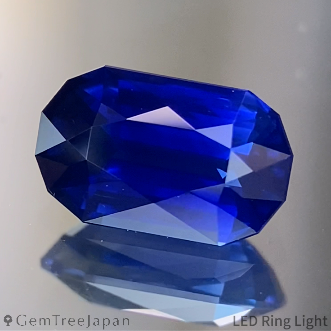 Royal Blue Sapphire 1.250ct / Myanmar