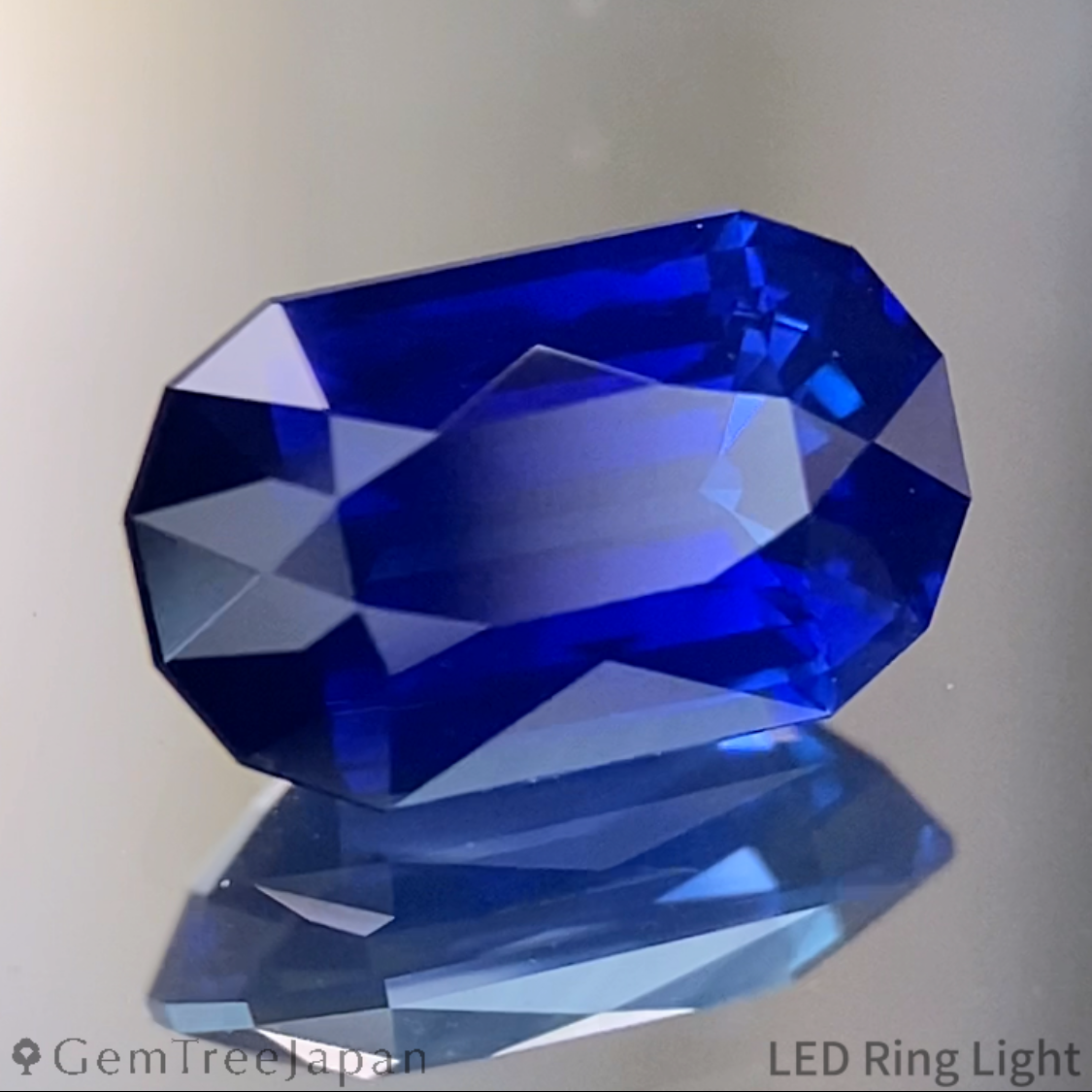 Royal Blue Sapphire 1.250ct / Myanmar