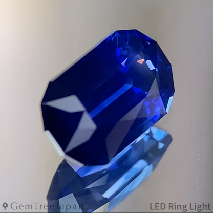 Royal Blue Sapphire 1.250ct / Myanmar