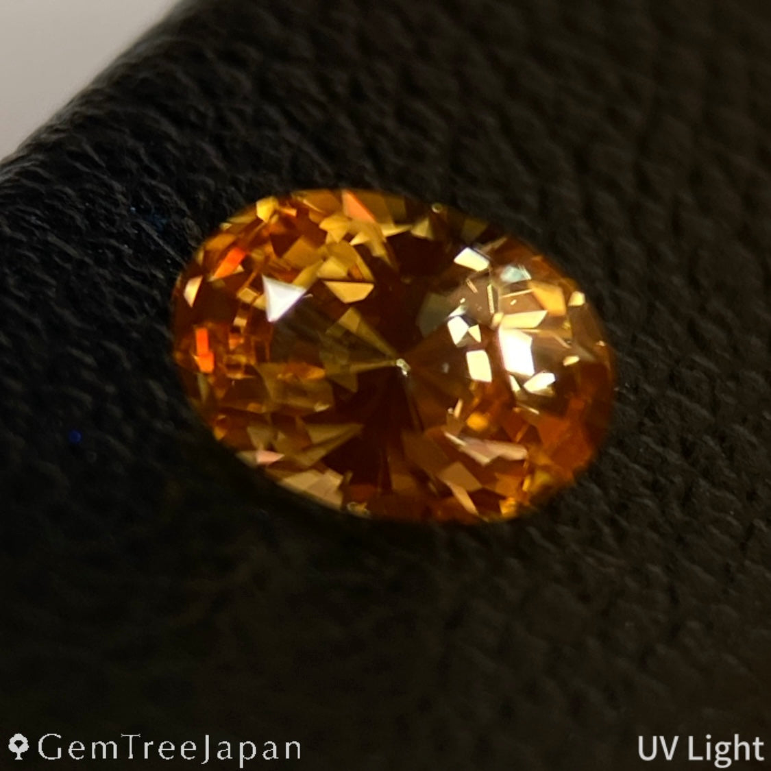 "Narika Cut" Yellow Sapphire 0.461ct / Kanchanaburi (Thailand)