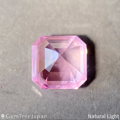 "4-5 Steps" Un-Heat Silky Pink Sapphire 0.701ct / Sri Lanka