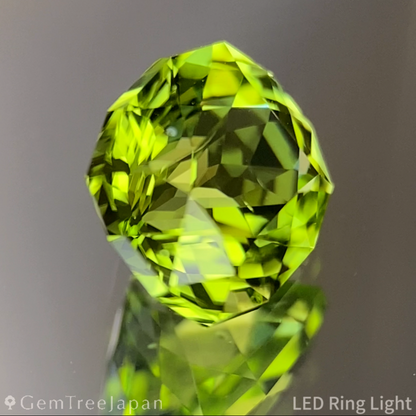 Peridot 1.45ct / Vietnam