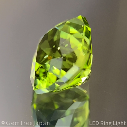 Peridot 1.45ct / Vietnam