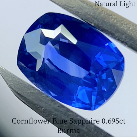 Cornflower Blue Sapphire 0.695ct / Burma