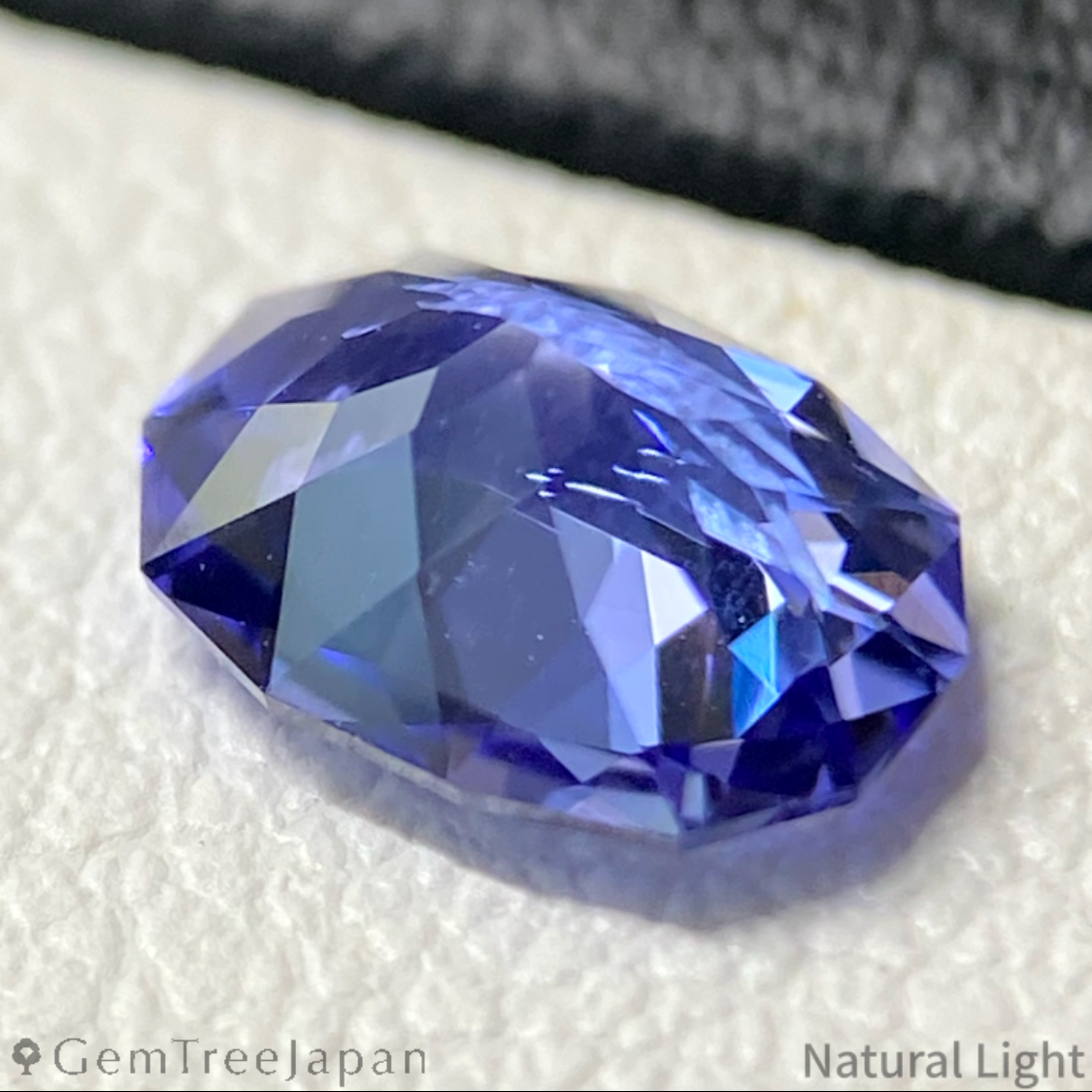 Tanzanite 0.76ct / Tanzania