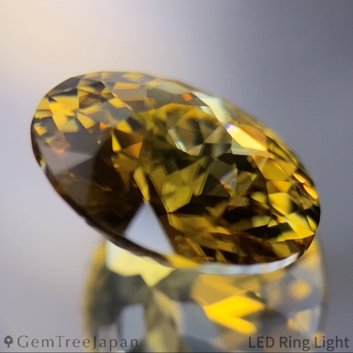 Zircon 5.738ct / Madagascar