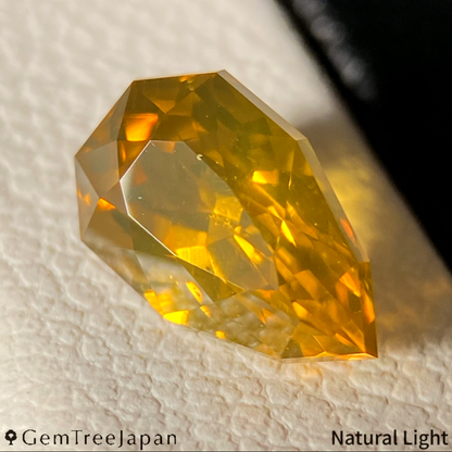 Yellow Zircon 1.715ct / Sri Lanka