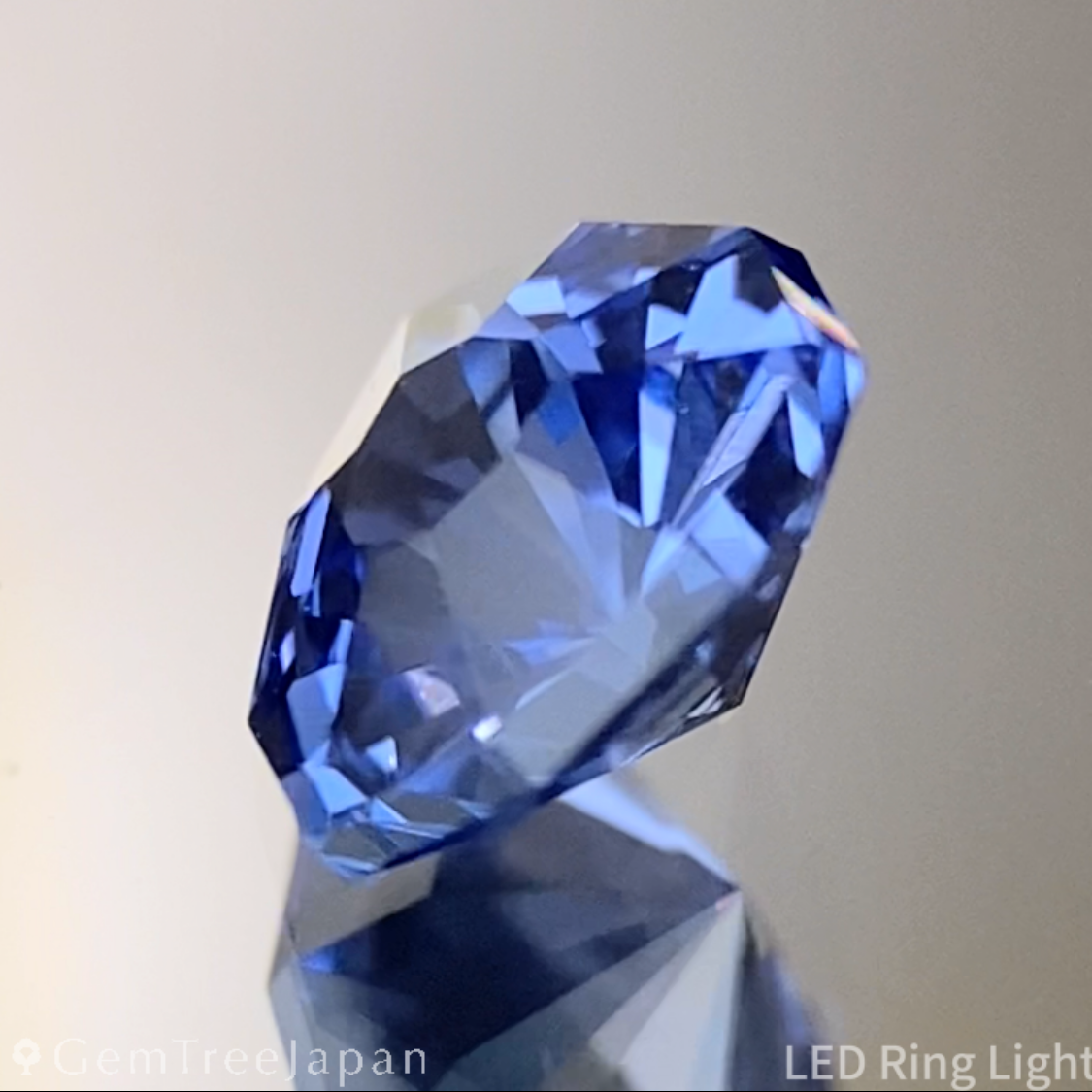 Un-Heat Sapphire 0.703ct / Sri Lanka