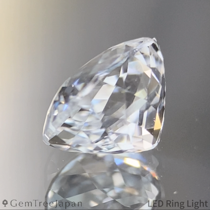 Phenakite 1.356ct / Russia