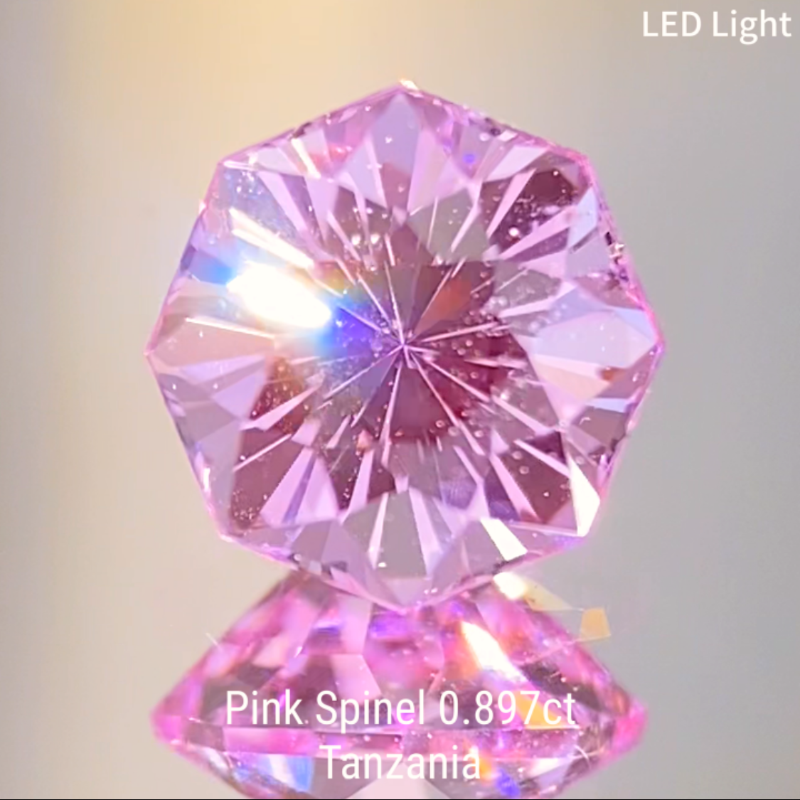 Pink Spinel 0.897ct / Tanzania