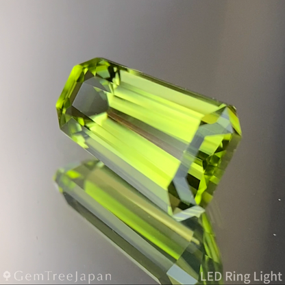 Peridot 1.13ct / Vietnam