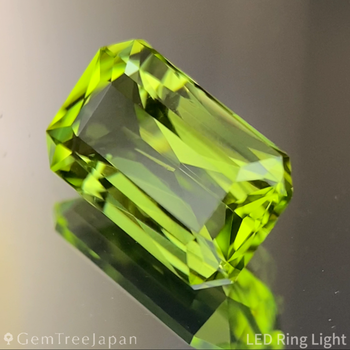 Peridot 1.60ct / Vietnam