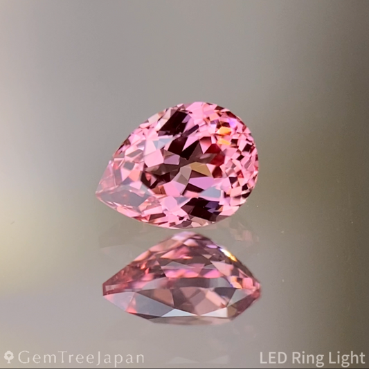 【もう1石ご購入で無料に】Orangy Pink Spinel 0.347ct / Vietnam