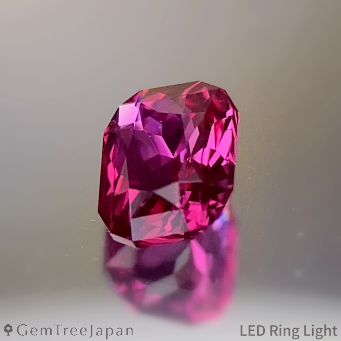 Un-Heat Ruby 0.323ct / Thailand