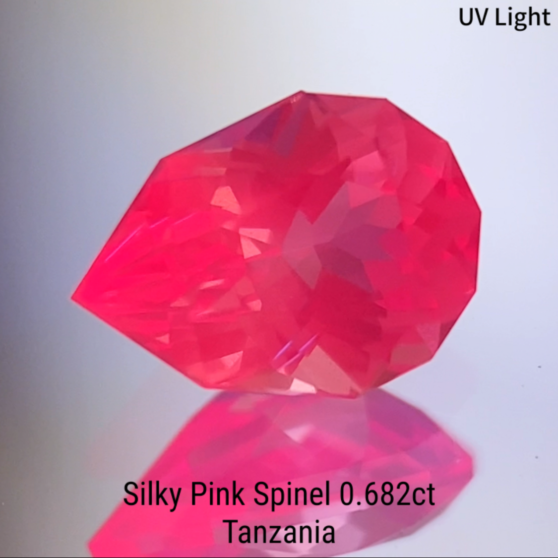 Silky Pink Spinel 0.682ct / Tanzania