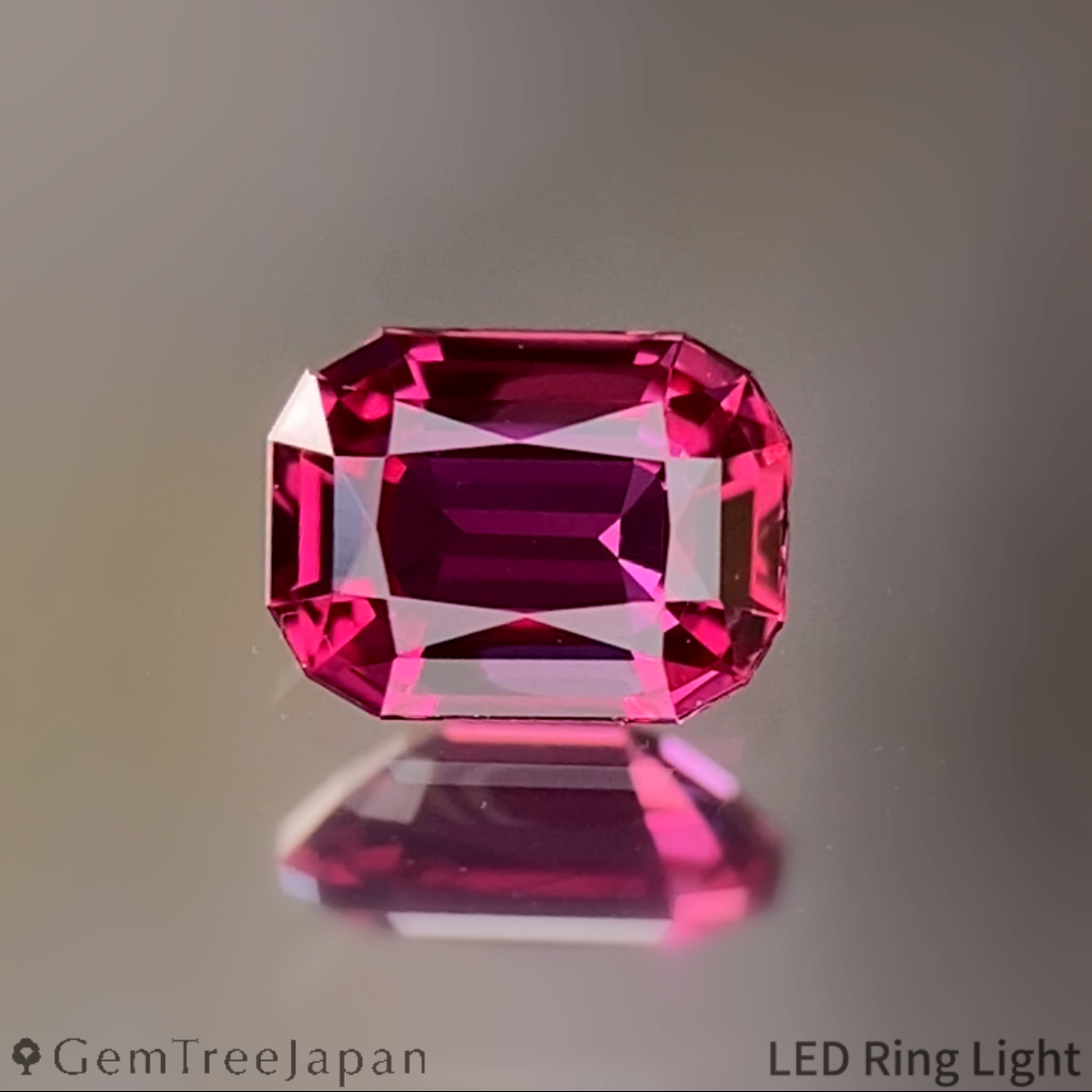 Ruby 0.304ct / Thailand