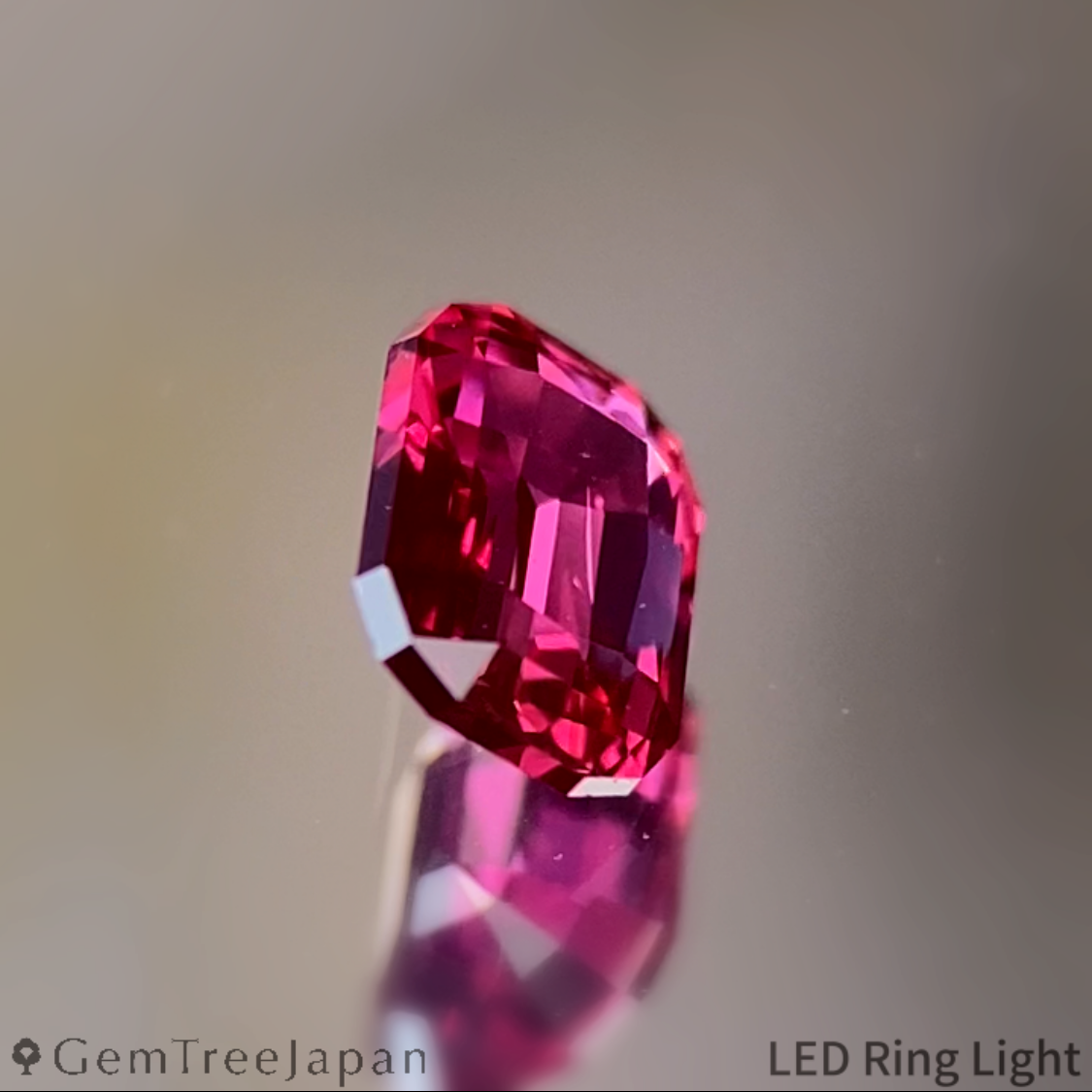 Ruby 0.304ct / Thailand
