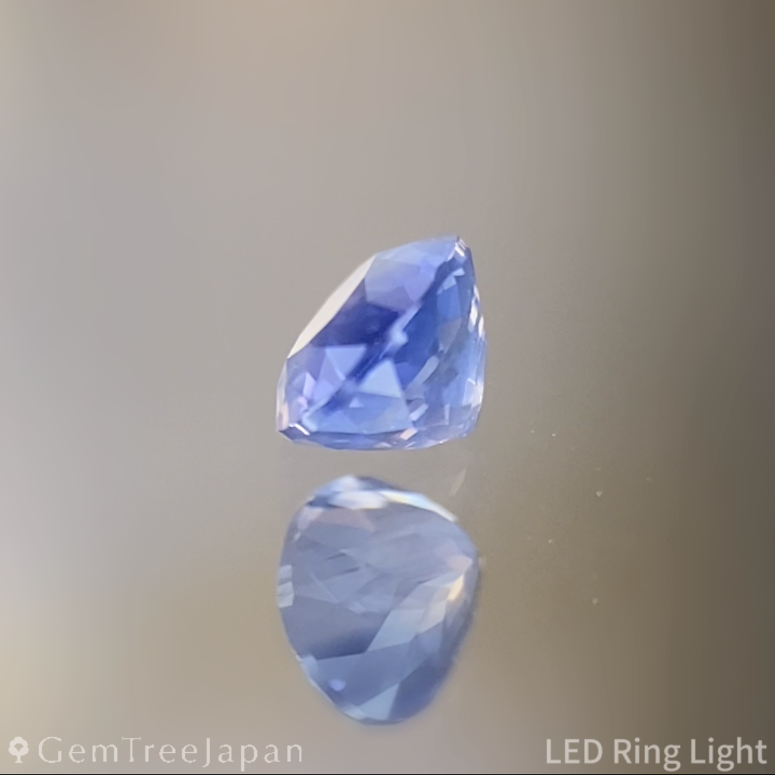 Un-Heat Parti-Color Sapphire 0.241ct / Vietnam