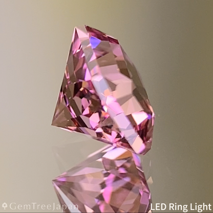 Malaya Garnet 0.870ct / Tanzania