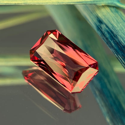 Spinel 0.78ct / Burma / Ayatori Octagon