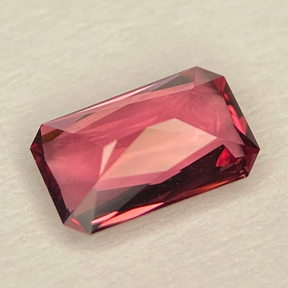 Spinel 0.78ct / Burma / Ayatori Octagon