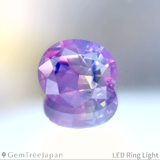 Un-Heat Parti-Color Sapphire 0.326ct / Vietnam