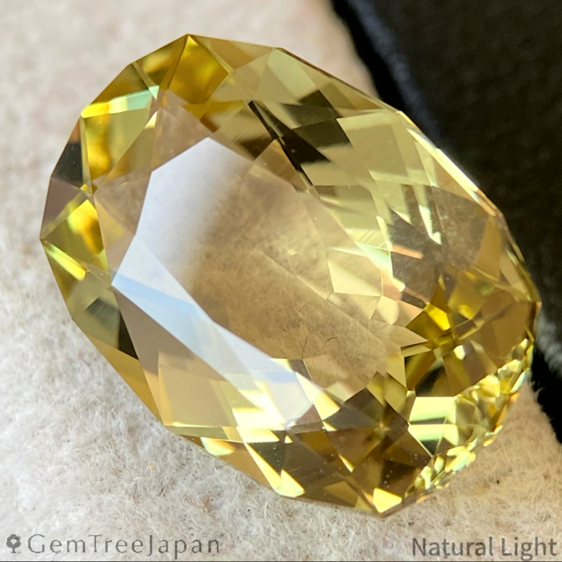 Beryl 4.187ct / Nigeria