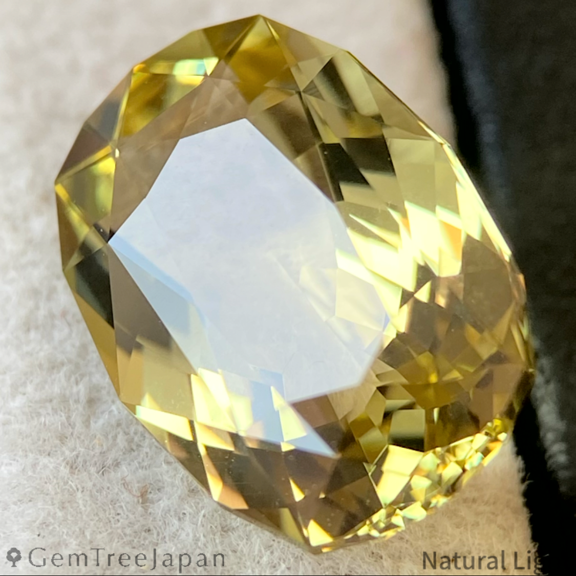 Beryl 4.187ct / Nigeria