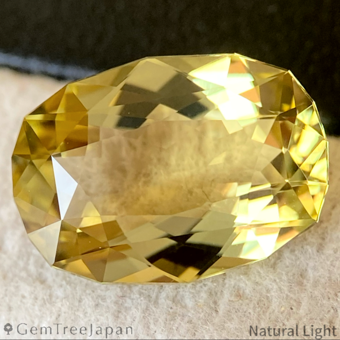 Beryl 4.187ct / Nigeria