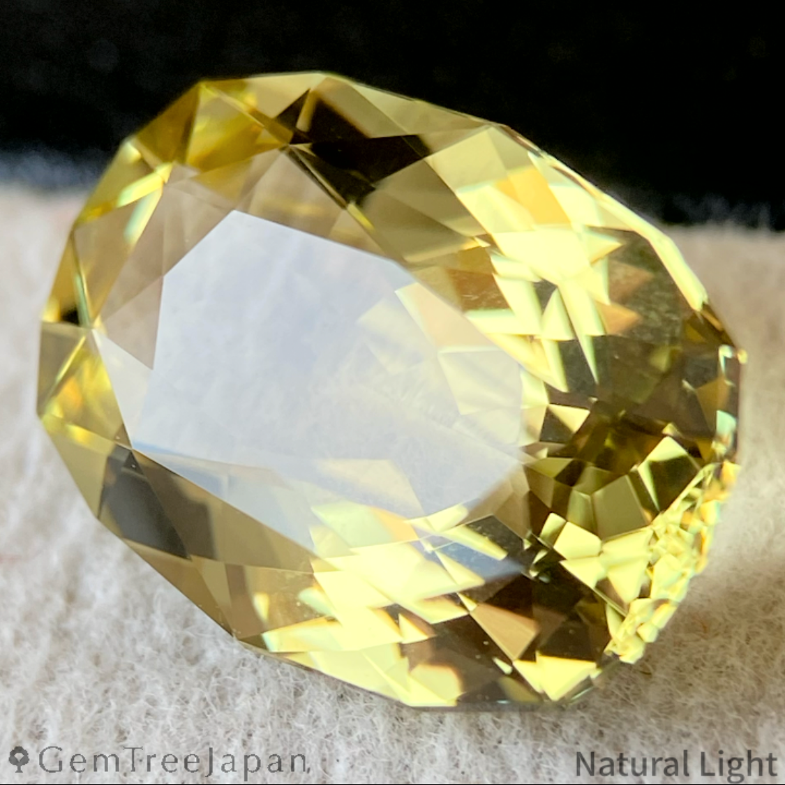 Beryl 4.187ct / Nigeria
